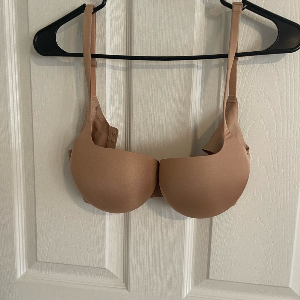 SKIMS Smooth Nude Bra